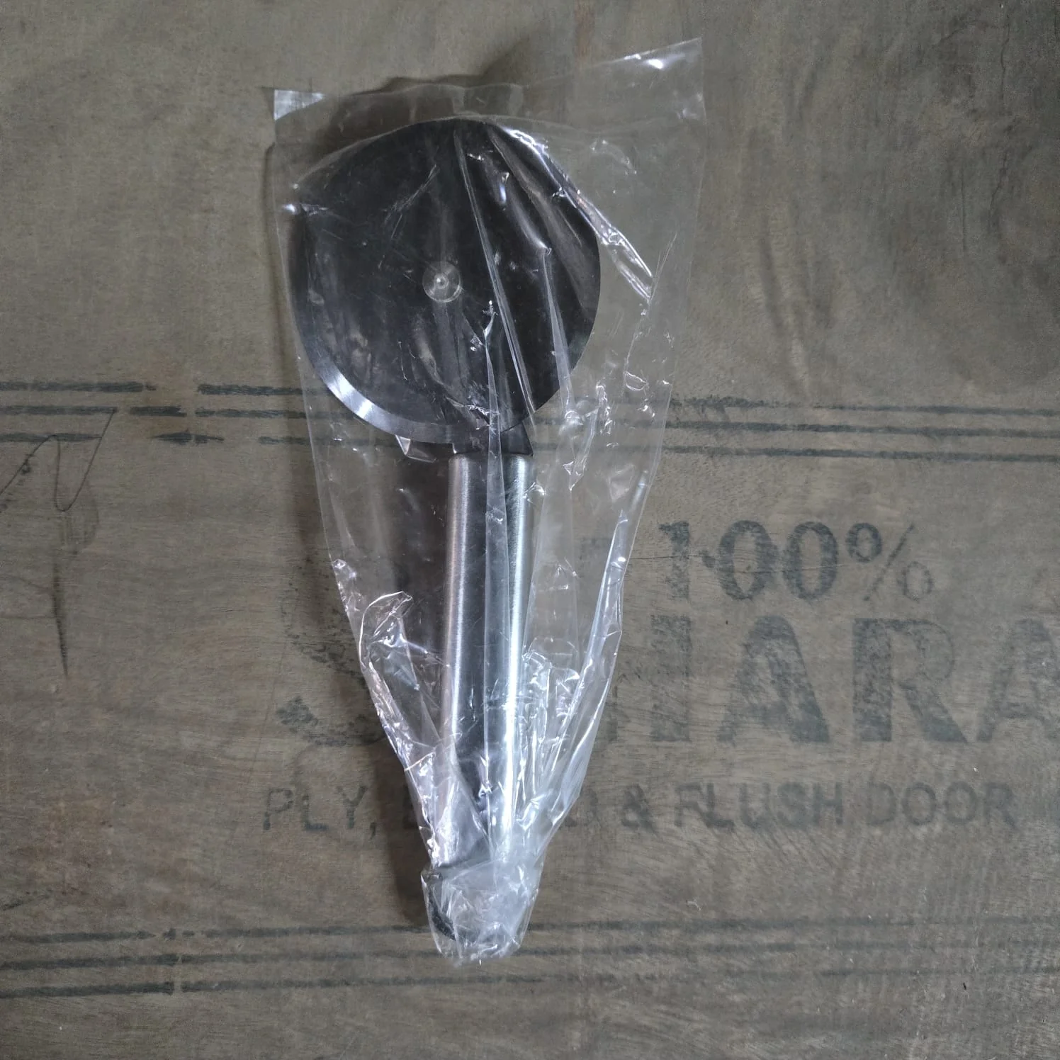 0831 Stainless Steal Pizza Cutter and for Sandwiches Pastry - Image 5