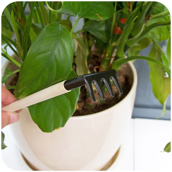1598 Kid's Garden Tools Set of 3 Pieces (Trowel, Shovel, Rake) - Image 9