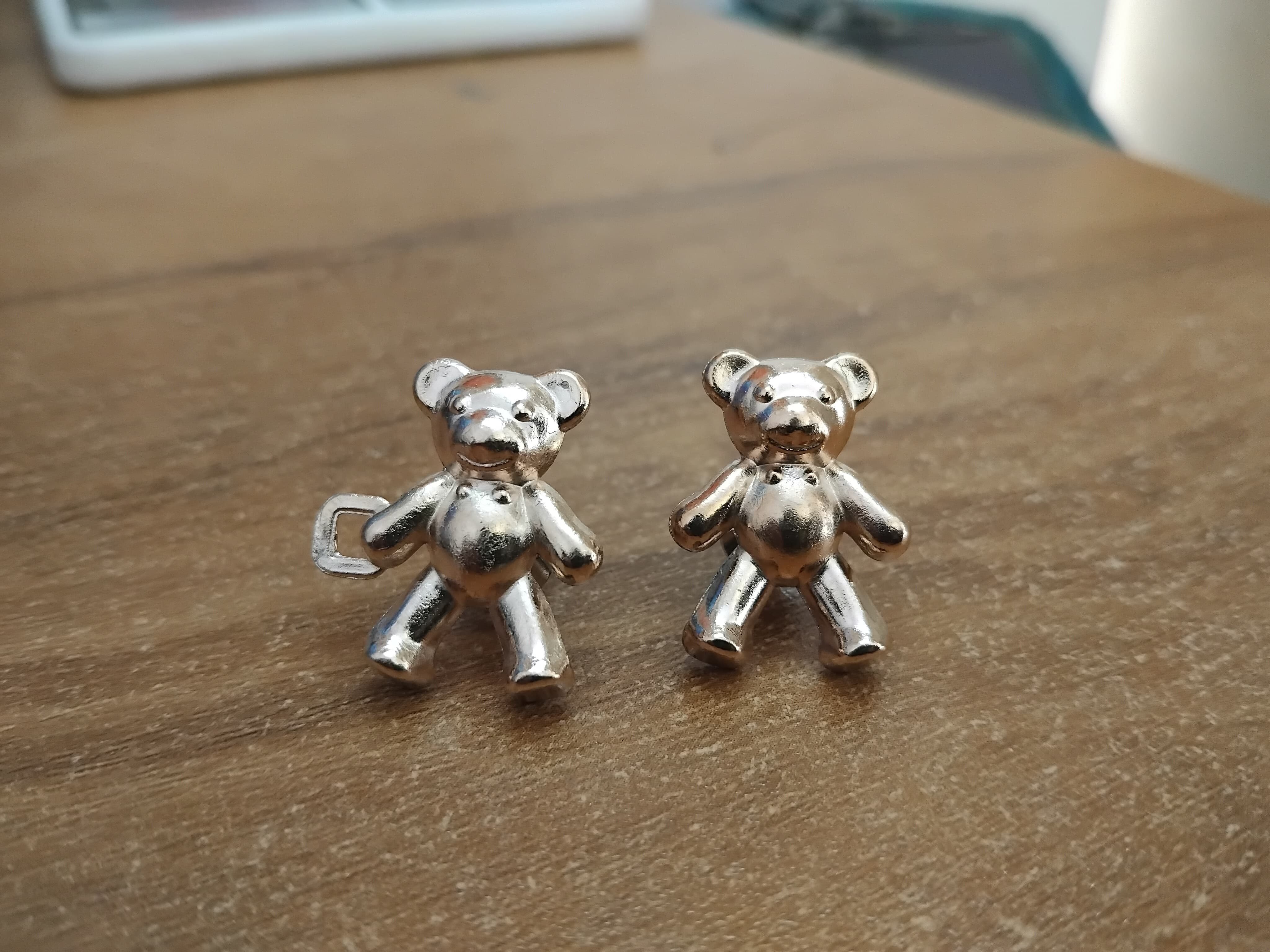 AM3230 Cute Bear Metal Jean Buttons Pins Waist Tightener Clips for Loose Jeans, No-Sew Adjustable Waistband Buckle for Pants, Detachable Bear Design for Women and Skirts Set of 2 - Image 7
