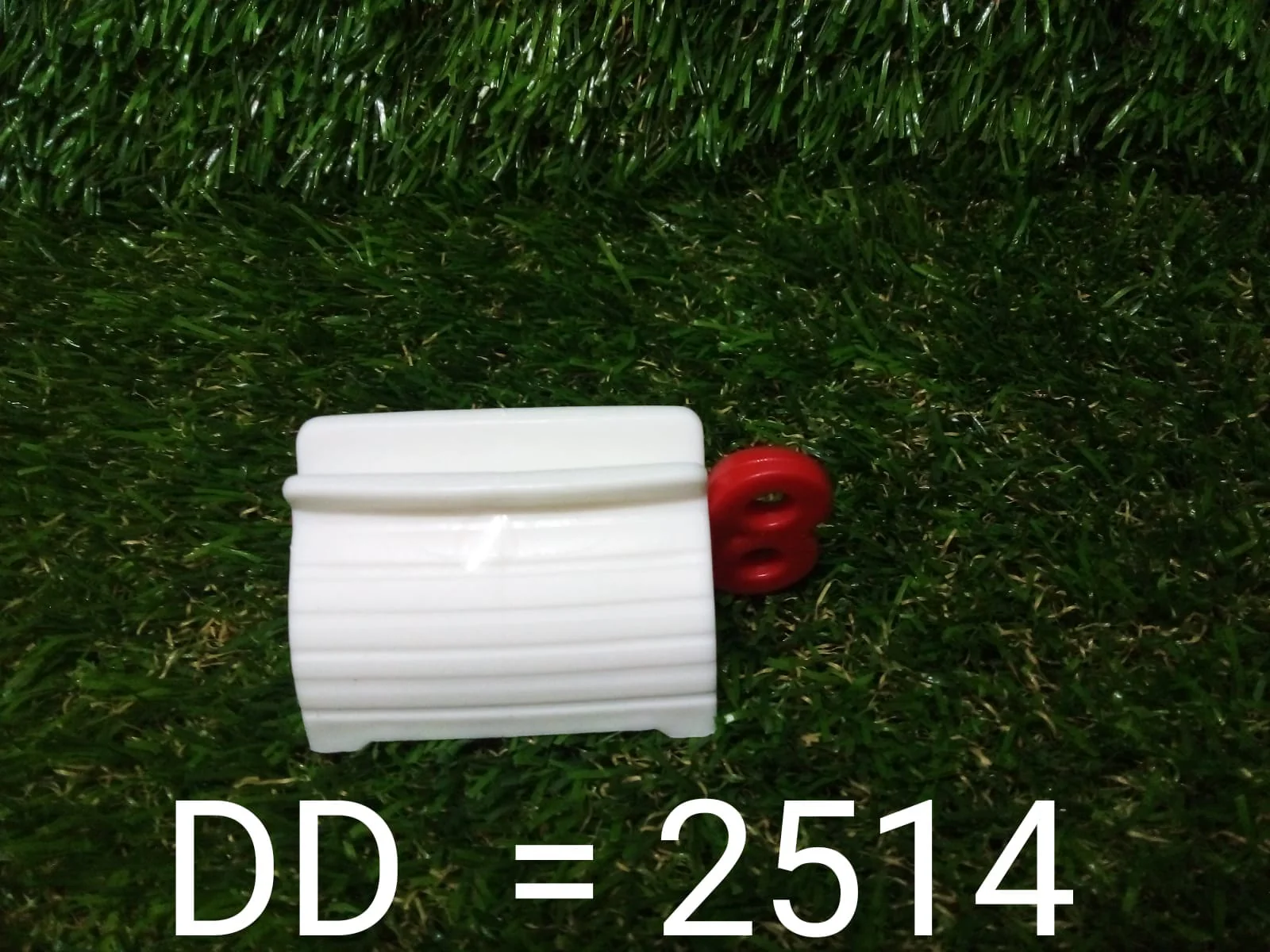 2514 Rolling Tube Toothpaste Squeezer Toothpaste Seat Holder Stand - Image 9