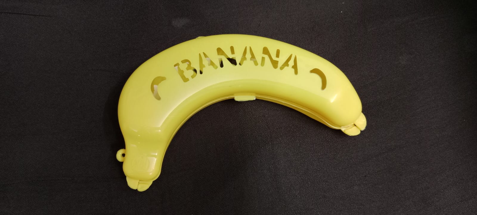 3054 Banana Case Lunch Box Yellow - Image 3