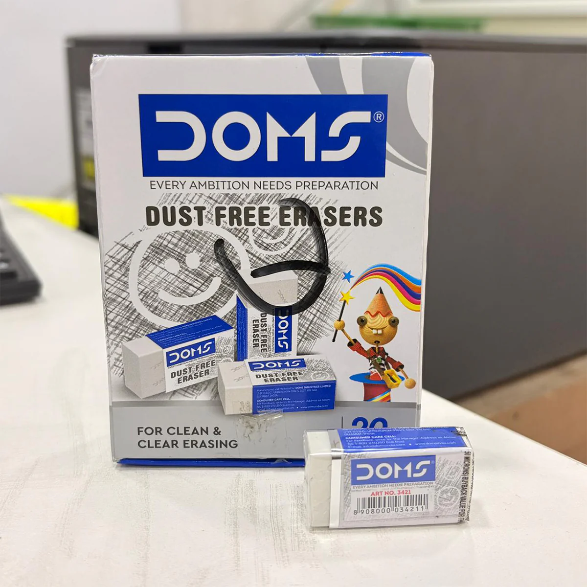 3673 DOMS Dust Free Eraser Non-Toxic Eraser - Image 2