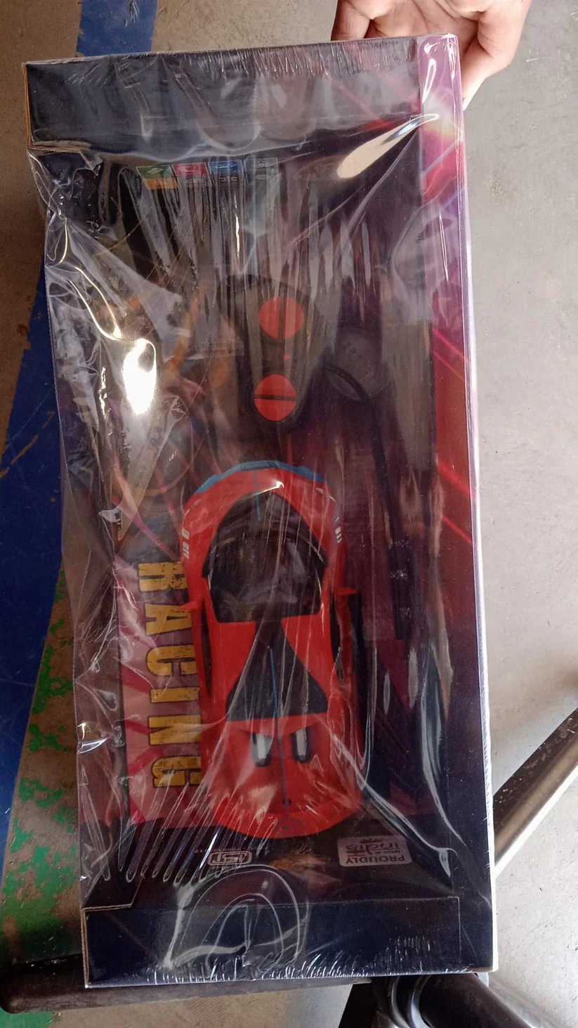 4388 Electroplay High-Speed RC Sports Car with Spray Exhaust Effect (1 Set) - Image 10