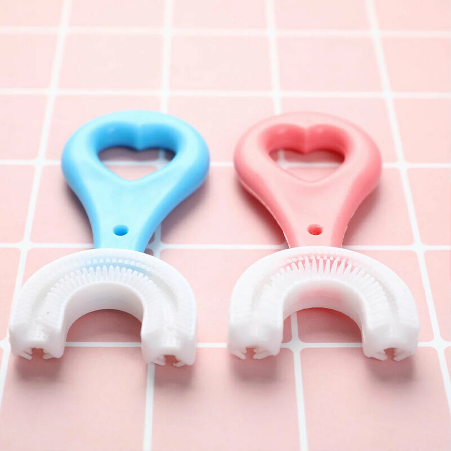 4774 Kids U S Tooth Brush used in all kinds of household bathroom places for washing teeth of kids, toddlers and children’s easily and comfortably. - Image 11