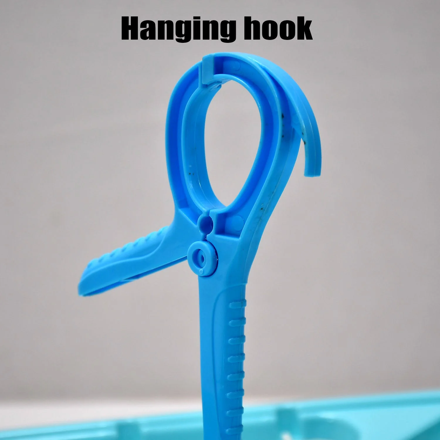 7285 Sqaure Portable & Rotatable Clips Cloth Hanger - Image 5