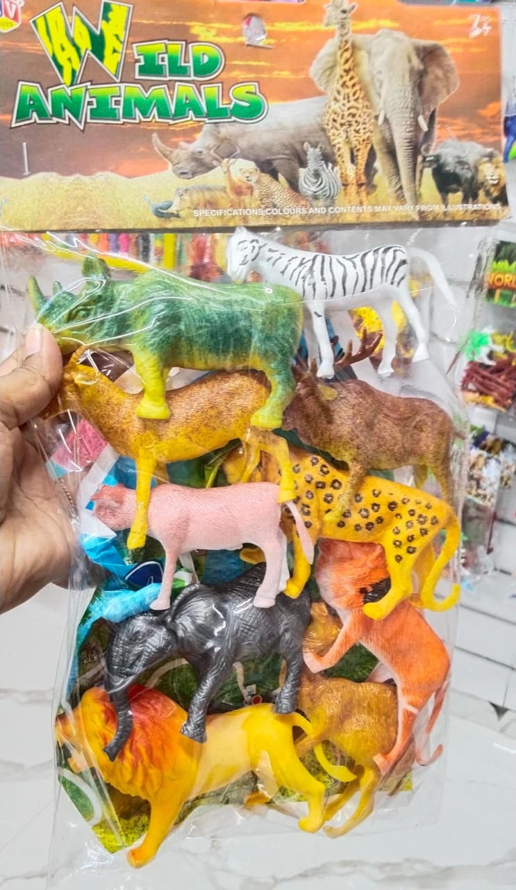 A06484 Wild Animals Plastic Figures Playset (Pack of 10+ Figures) - Image 2