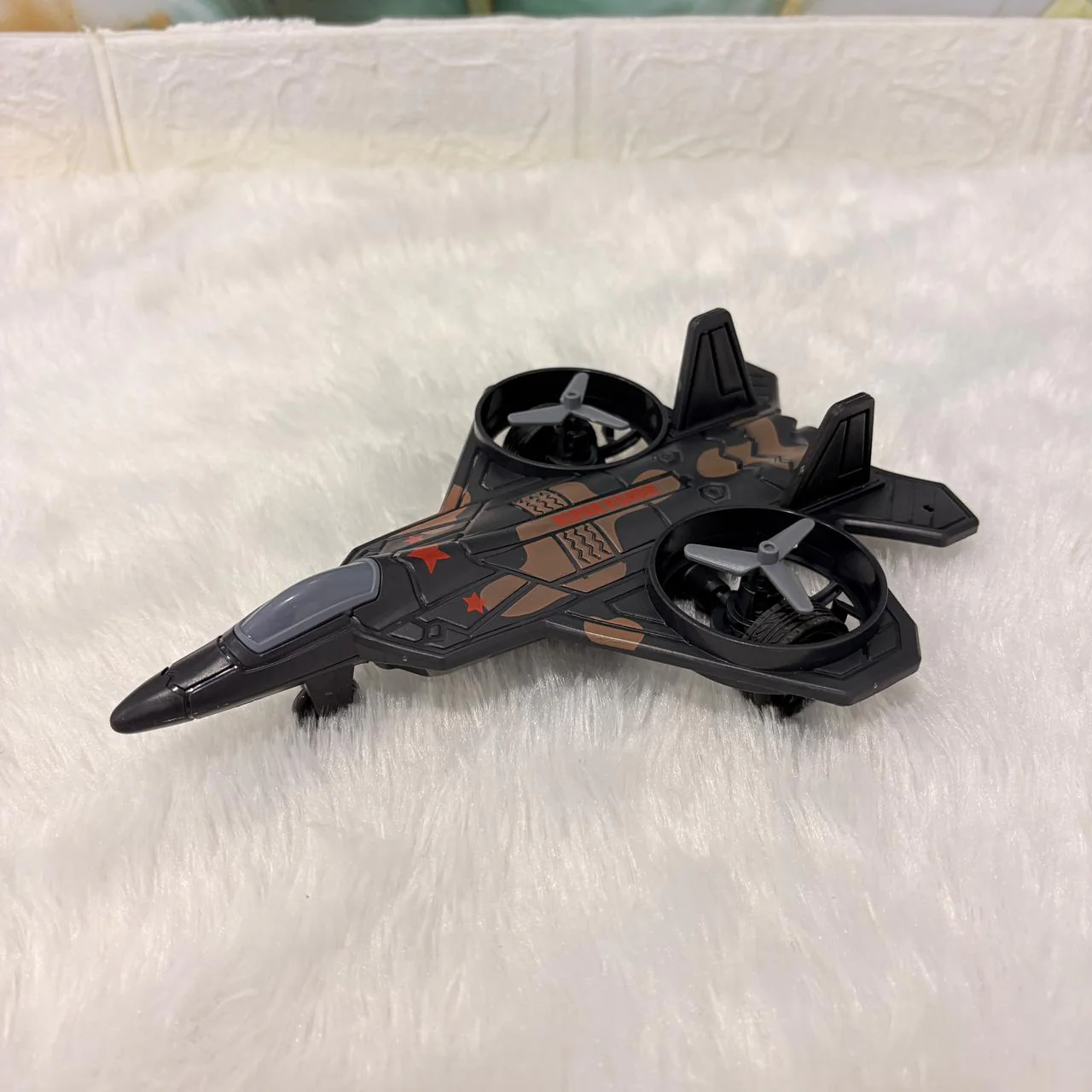 A06487 V-35 Military Fighter Jet Toy – Friction Powered Modern Warfare Plane - Image 4