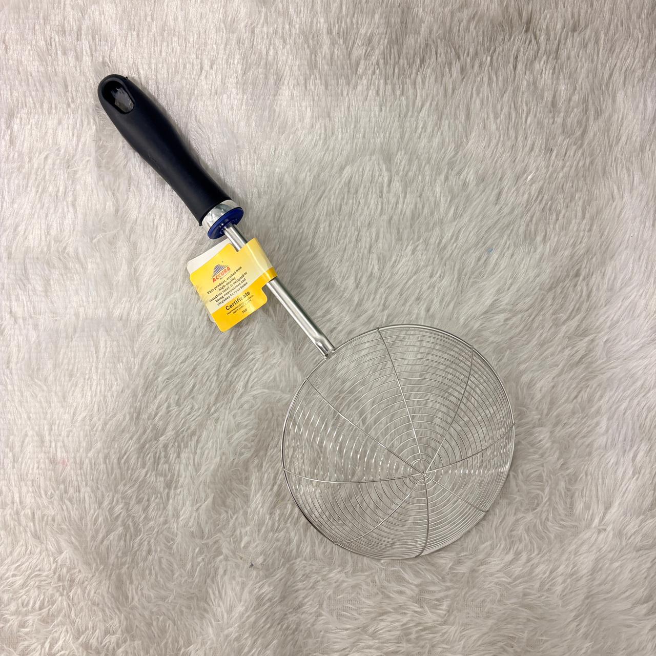 AM7416 Accura Stainless Steel Spider Strainer with Ergonomic Plastic Handle - Image 4