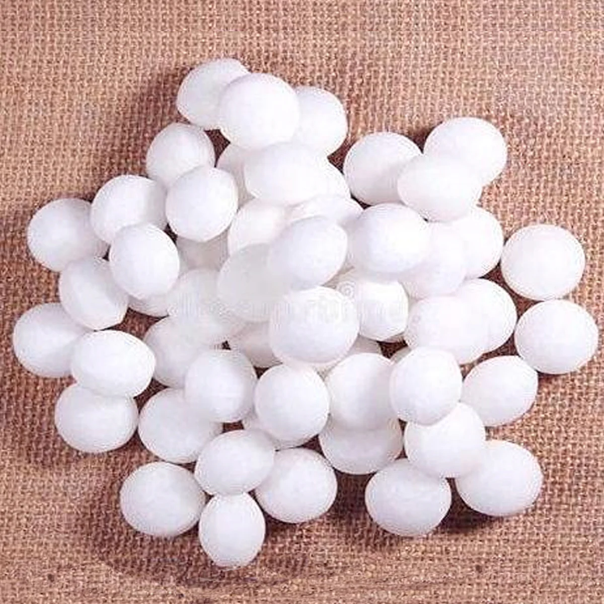 AM0500 Pure Quality Naphthalene Balls (White) 100 Grams - Image 2
