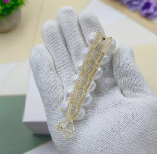 AM1102 Stone Banana Hair Clip - Image 2
