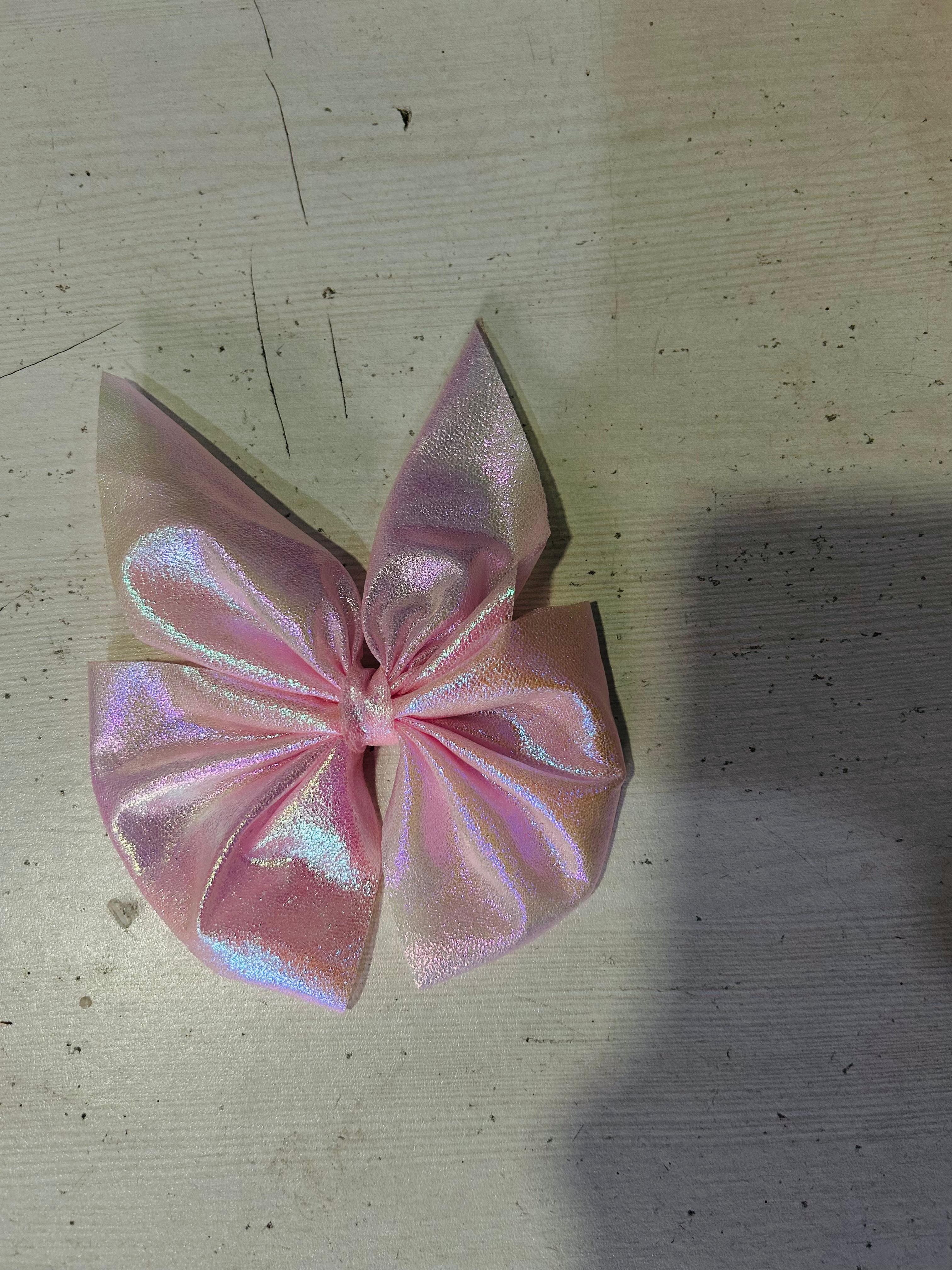 AM1025 Luxury Hair Bow for Women & Girls - Image 7