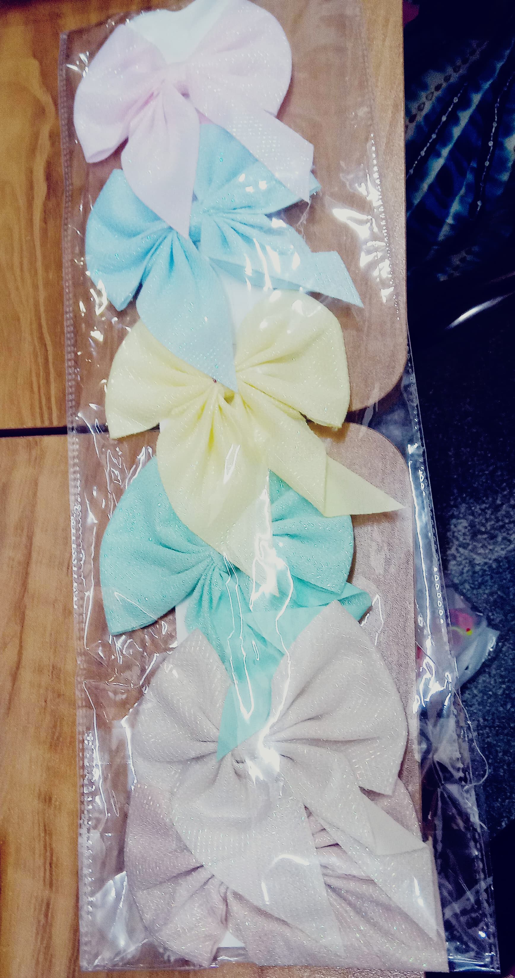 AM1025 Luxury Hair Bow for Women & Girls - Image 8