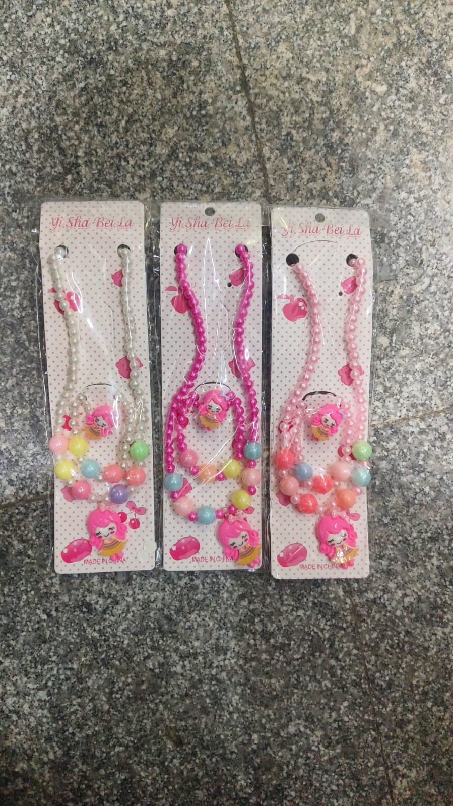 AM1073 Kids Lovely Beaded Necklace - Image 2