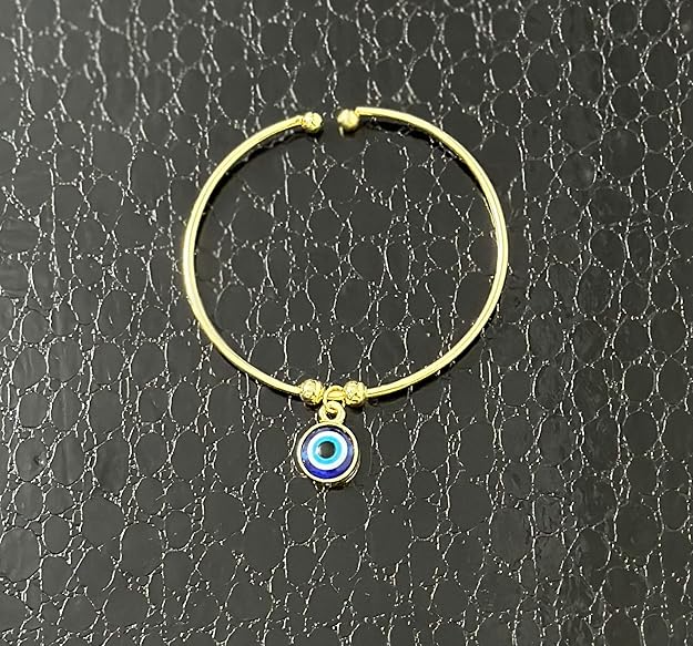 AM1085 Charm Bracelet - Image 8