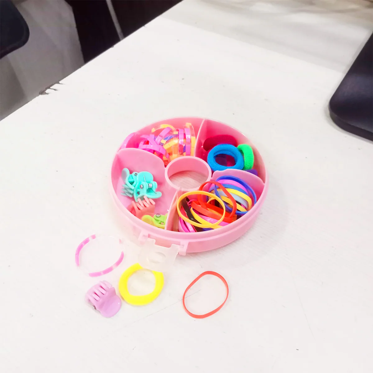 AM1192 Cute Mini donut round hair accessories gift box - Image 8