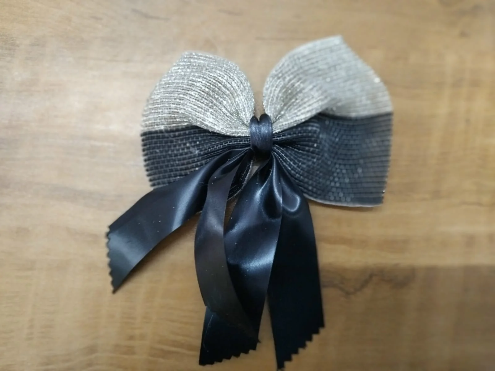 AM1195 Hair Bow for Womens/Girls | Bow-tiful Stylish Bows - Image 5