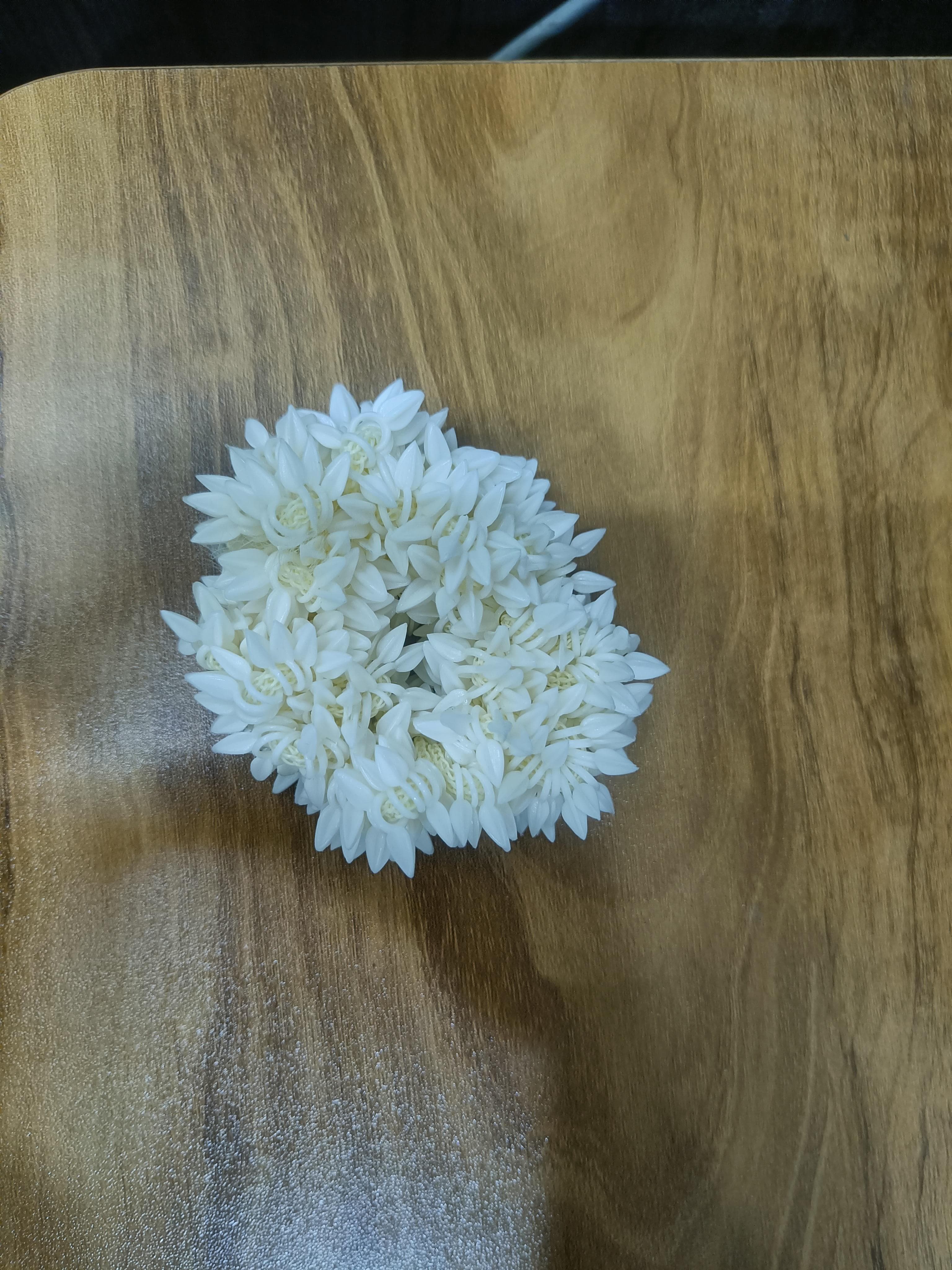 AM1211 Floral Artificial women hair sada gajra with fragnance - Image 3