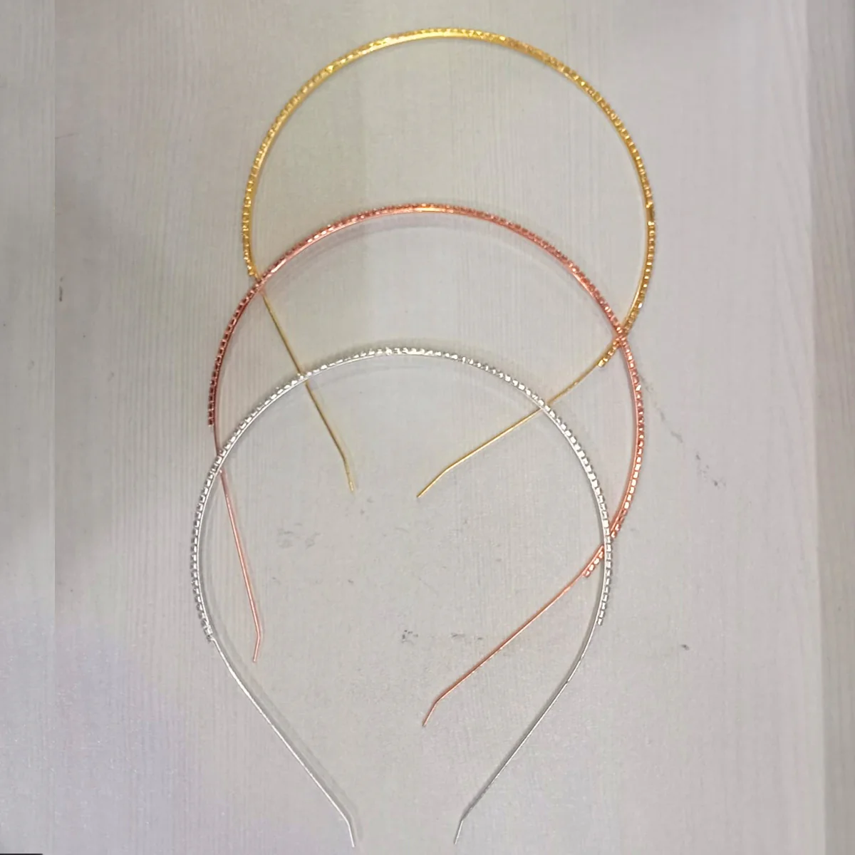 AM1237 Metal Stone Hairband - Image 4
