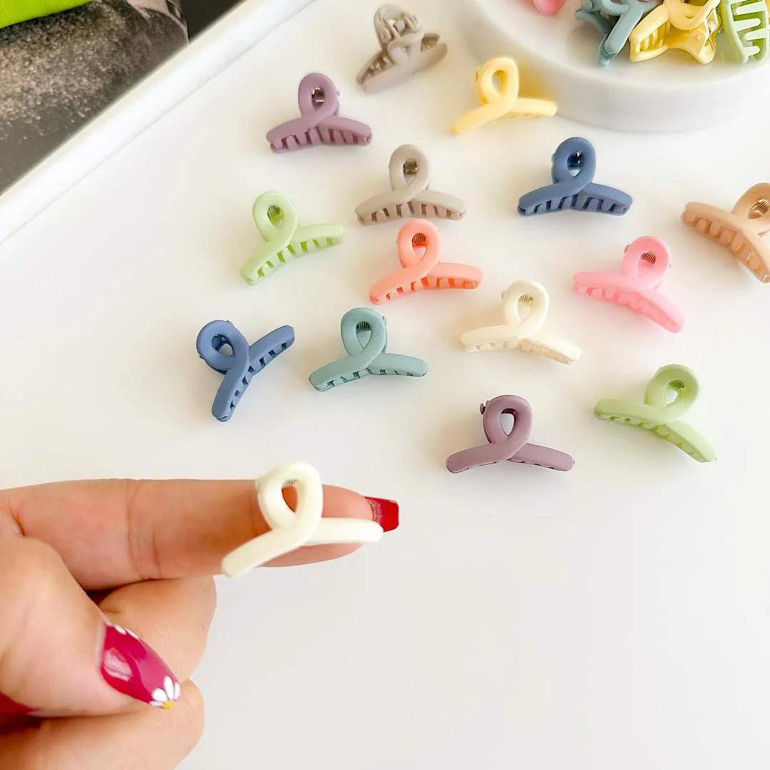 AM1275 Beautiful Mini Cross Shape Hair Clutcher Hair Claw  (Multicolor) - 3pcs - Image 4