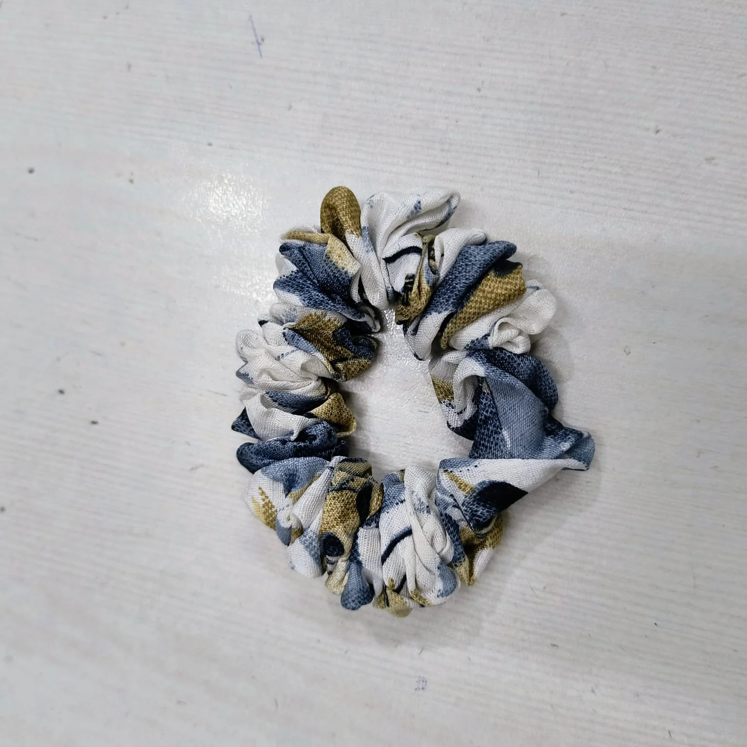 AM1288 Printed Small Hair band Elastic Rubber Multicolor Color Hair Rope For Women and Girls 1pc - Image 4