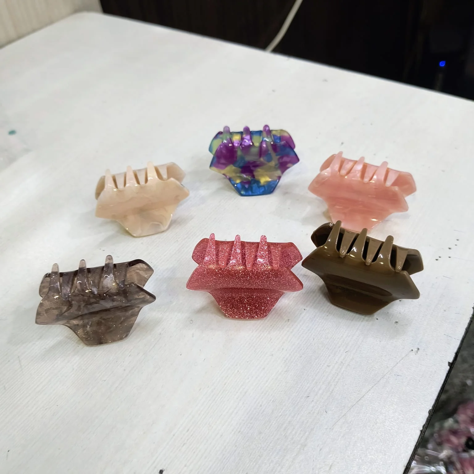 AM1295 Multicolor & Multidesigne Claw Clip Small 1 pc - Image 7