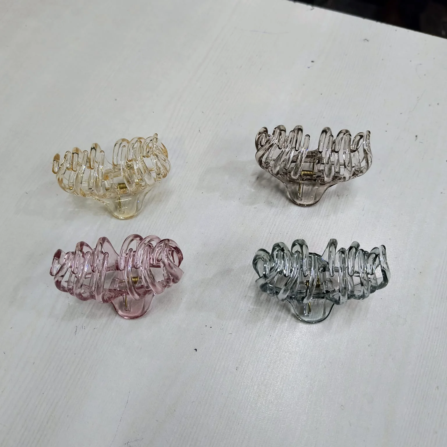 AM1296 Transparent Claw Clip Multicolor (1 pc) - Image 5