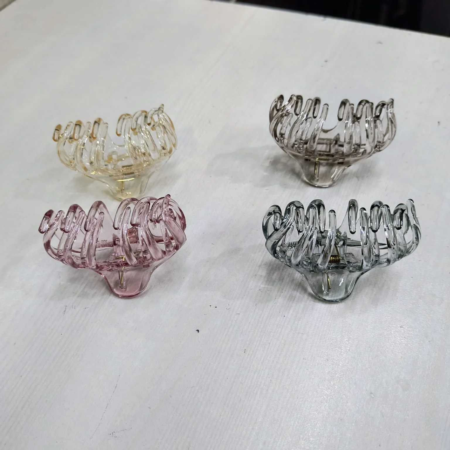 AM1296 Transparent Claw Clip Multicolor (1 pc) - Image 6