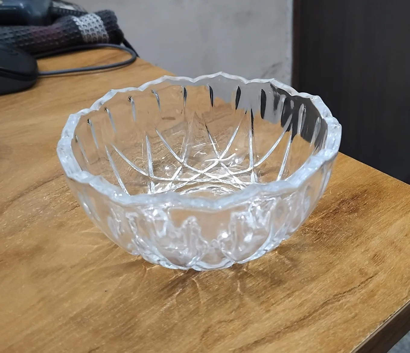 AM2513 Yera Glassware Iris IRB9 Glass Bowl Round Shape Moulded Design Snack Bowl 260ml Set of 2 Pieces - Image 7