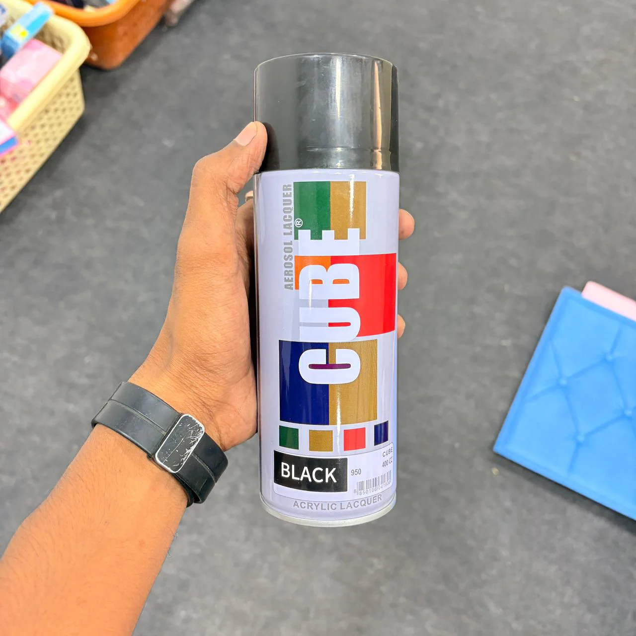 AM2732 Cube Aerosol Acrylic Fast-Drying Spray Black -1pcs - Image 3