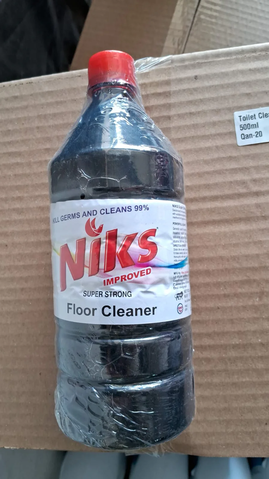 AM2775 Niks Black Floor Cleaner 1 Ltr phenyl concentrate kills germs 99.99% - Image 5