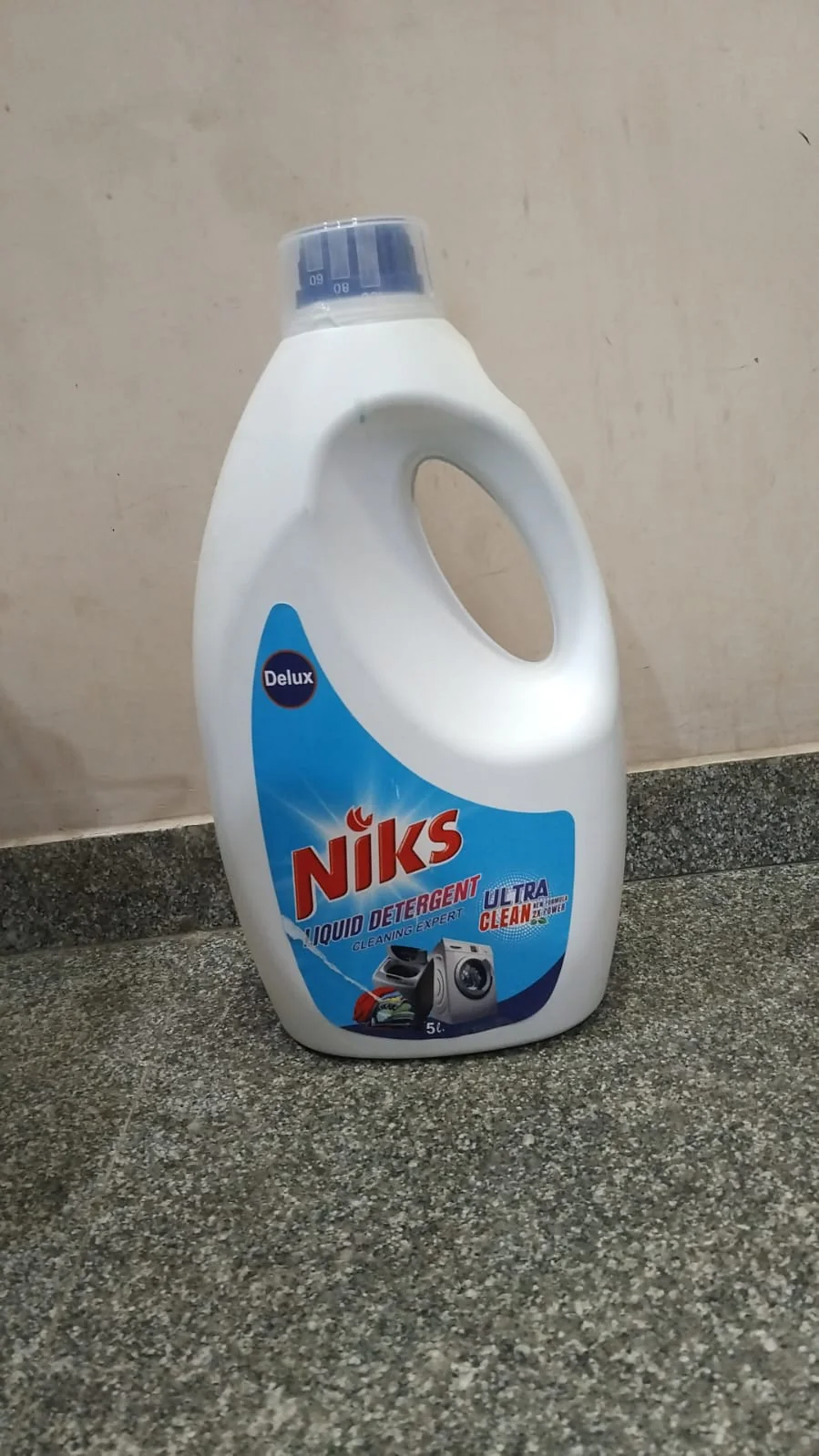 AM2776 Niks Delux Detergent liquid Premium 5 Ltrs - Image 10