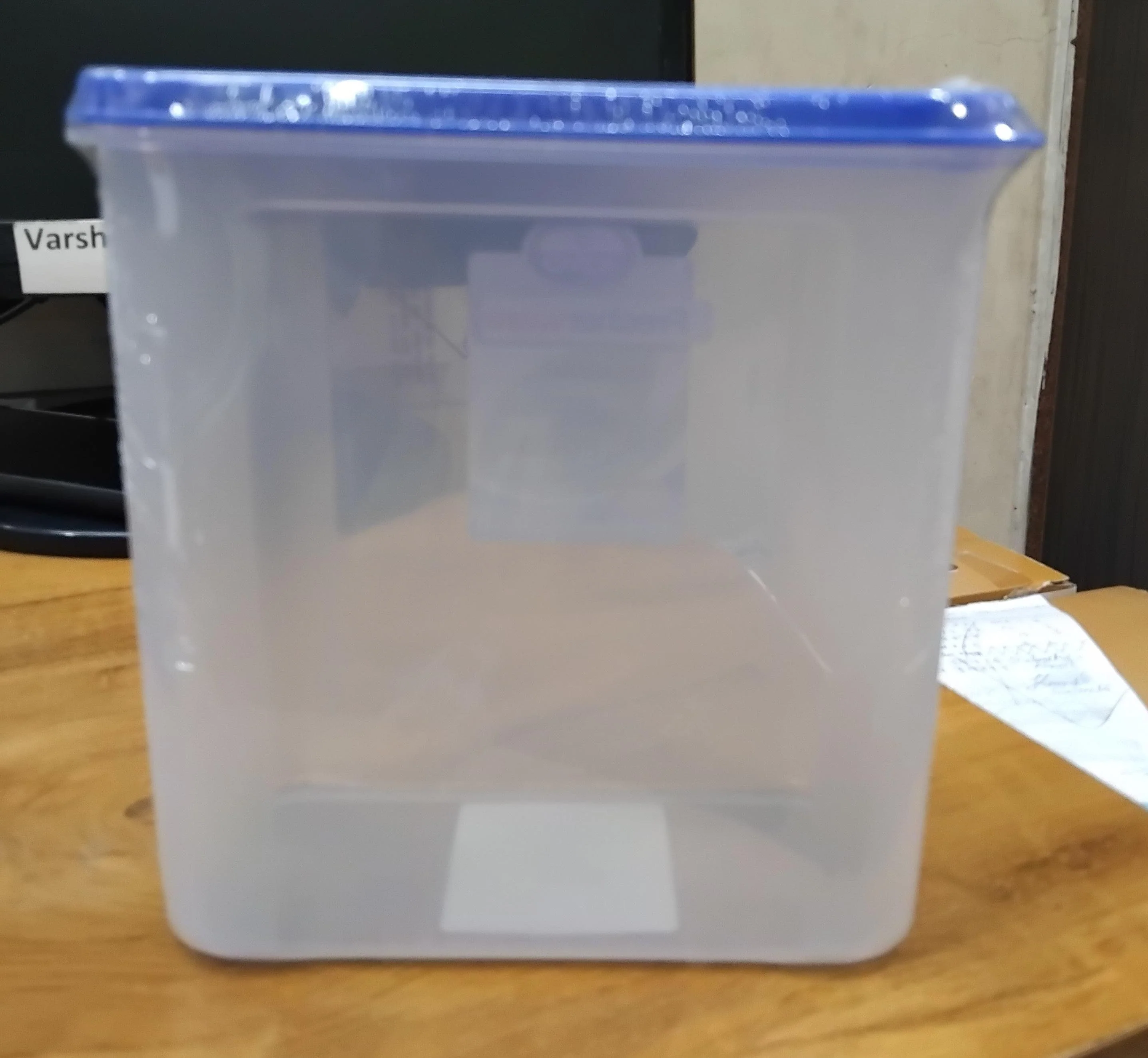 AM2829 Joyo Fresherware Airtight & Microwave Safe Rectangle Container ( 203 ) Set of 1 Pcs - Image 4