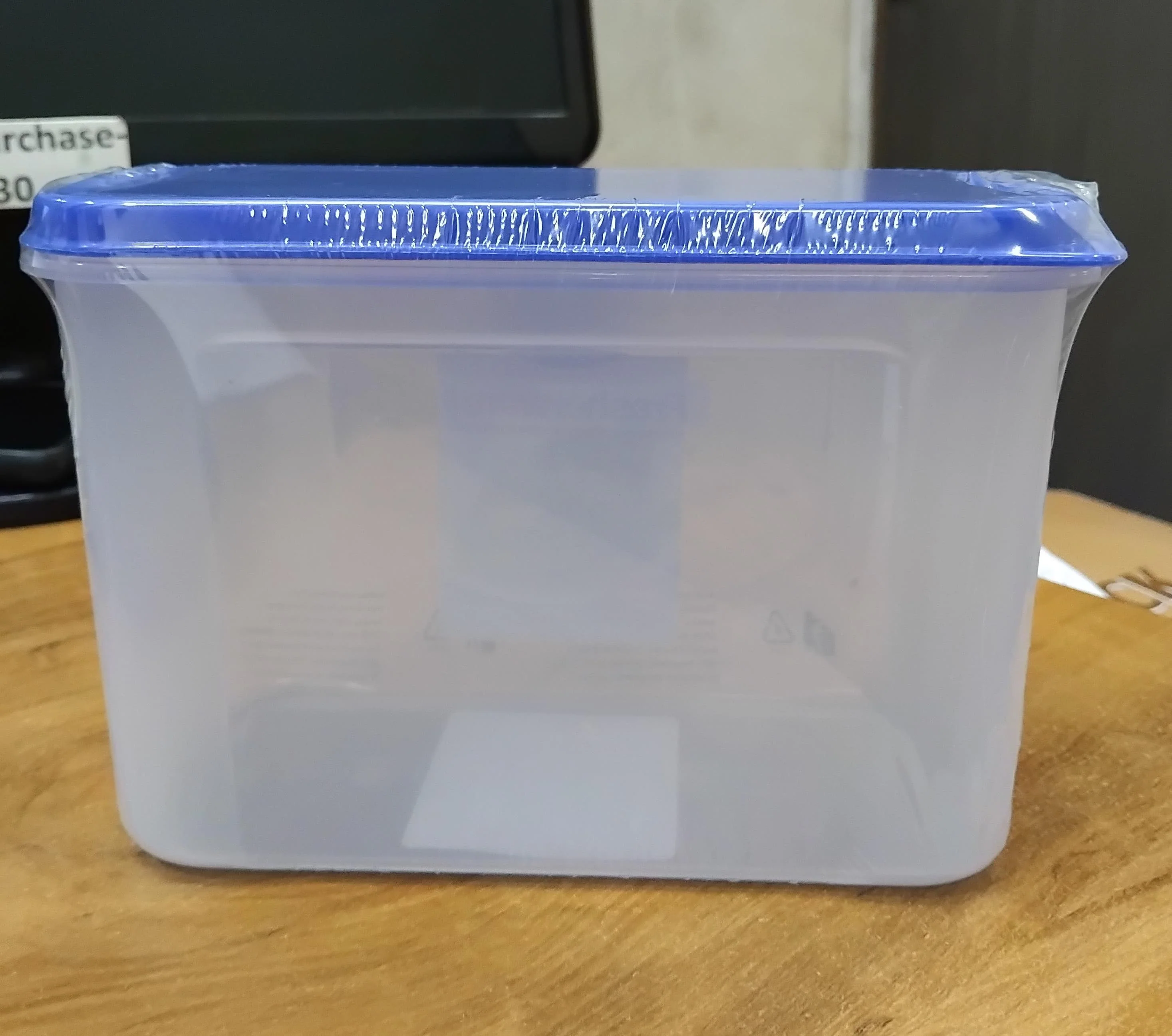 AM2828 Joyo Fresherware Airtight & Microwave Safe Rectangle Container ( 202 ) Set of 1 Pcs - Image 6