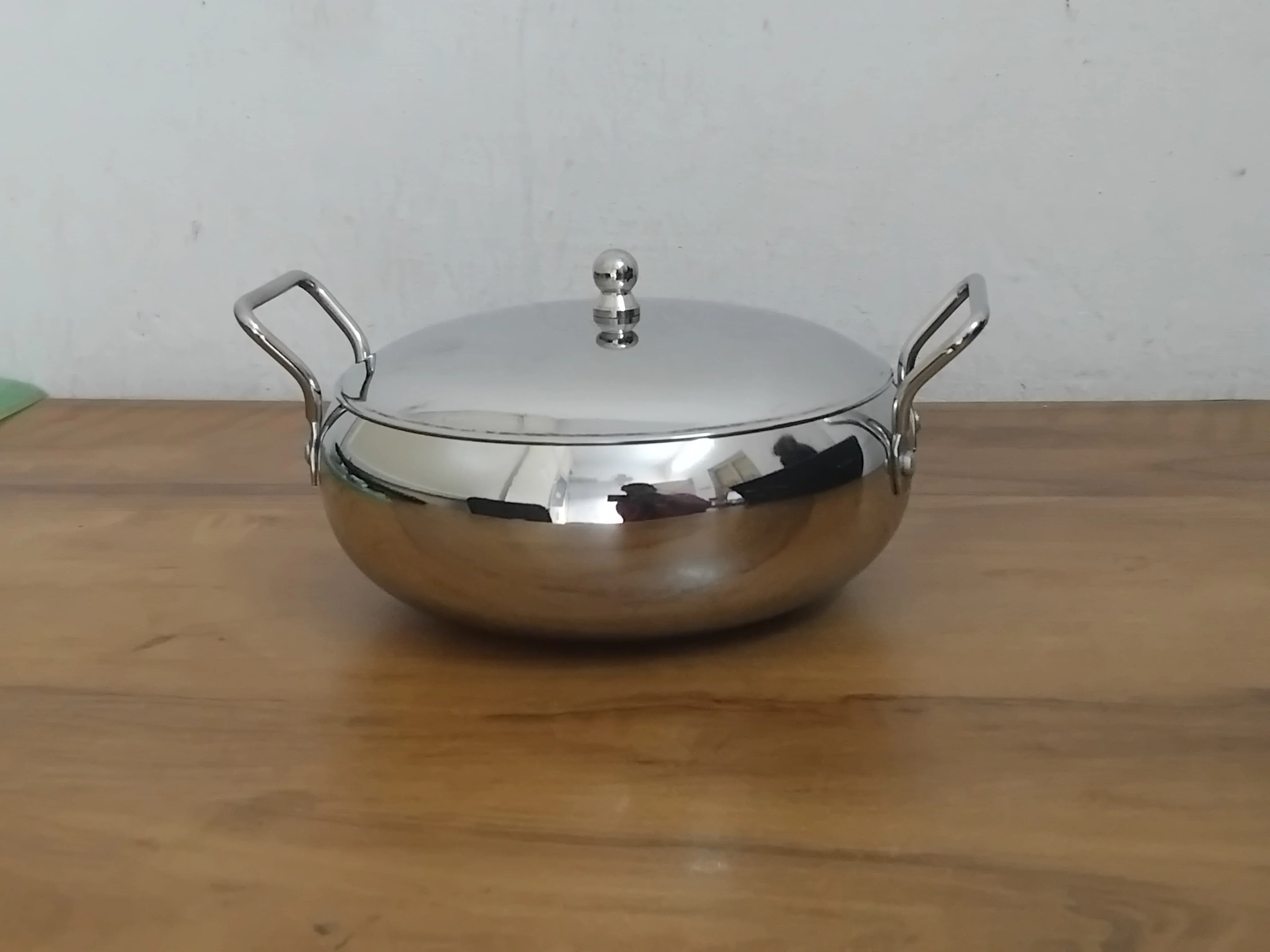AM2995 Madhuram Prime Quality Olive Handi Stainless Steel (2) With Handle 1 Piece - Image 5