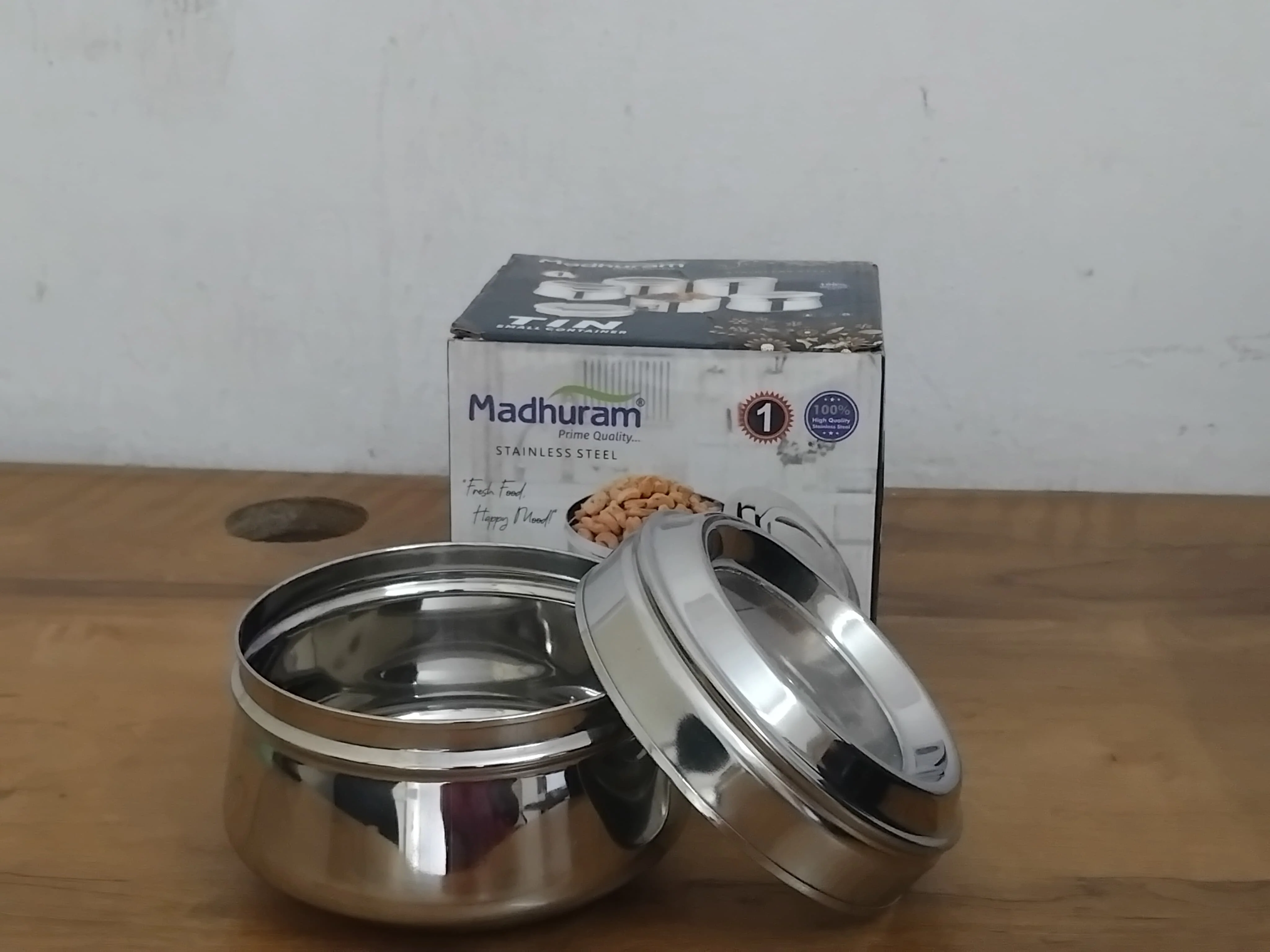 AM2996 Madhuram Prime Quality Jackpot Clear (1) Glass Lid Stainless Steel Tin Small Container 1 Piece - Image 5