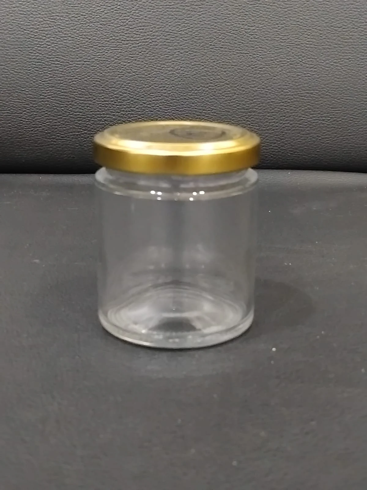 AM2998 Piramal Jar Round Glass Jar with Airtight Metal Lid, 135 ml, Gold Lid 1 Pcs - Image 2