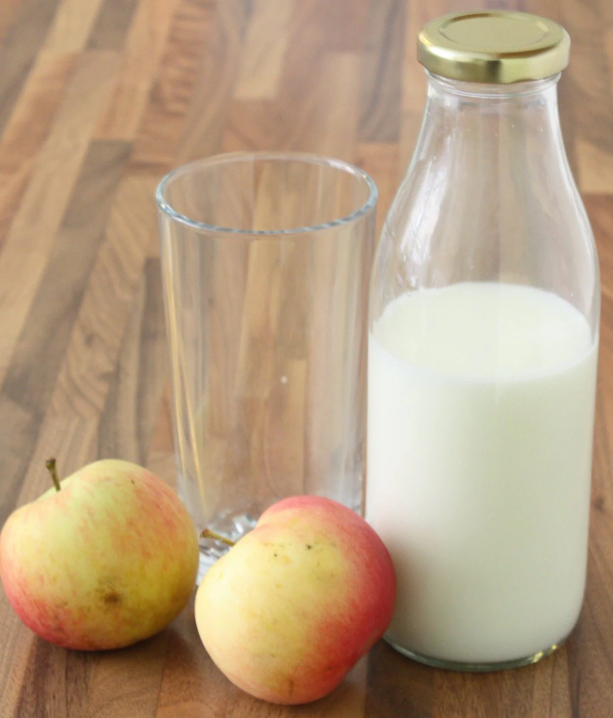 AM3049 Glass Storage Bottle for Water & Milk 200ml Transparent With Cap 1 Piece - Image 2