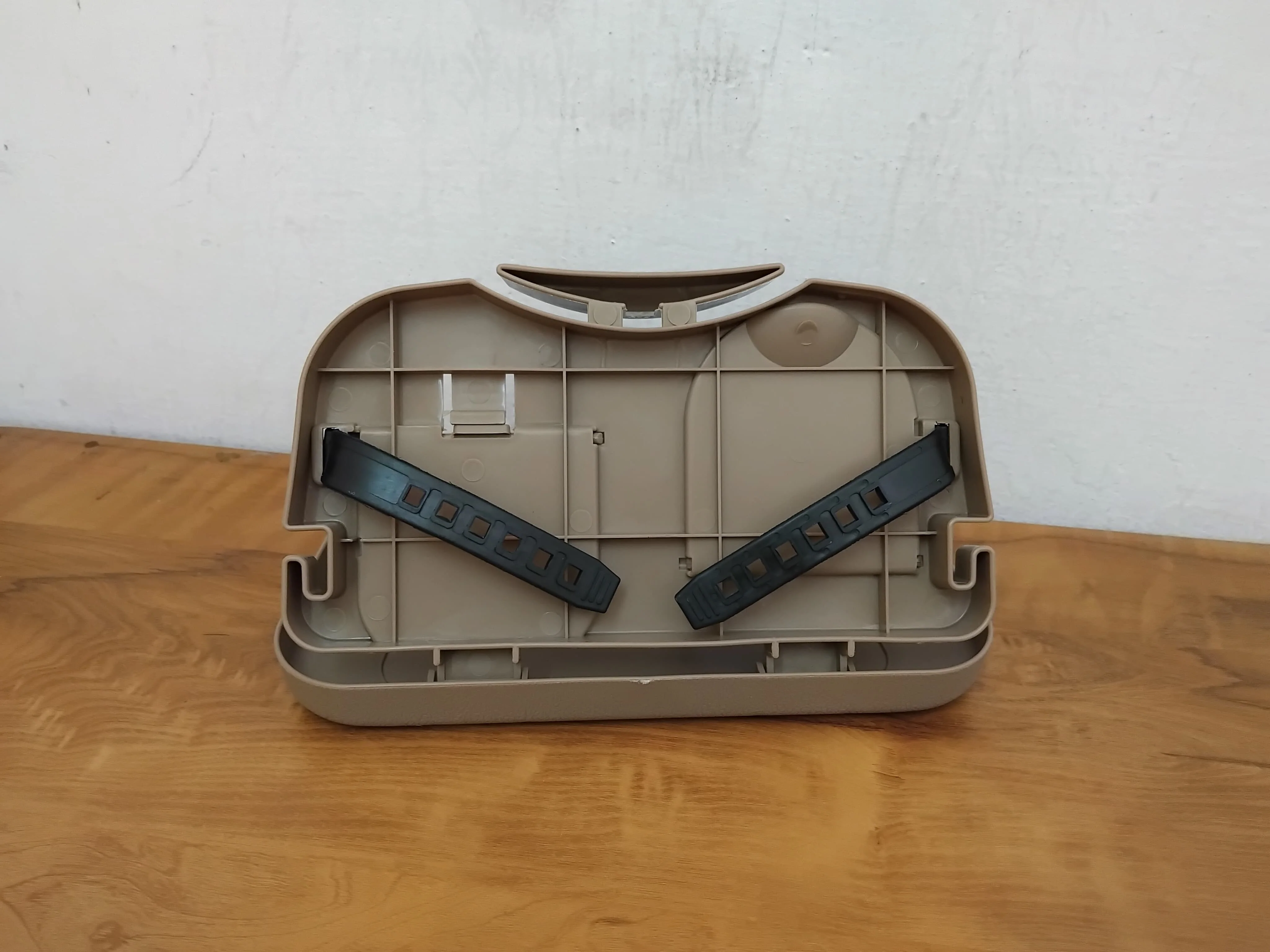 3225 Travel Dining Tray JH-924 Car Travel Tray Plastic Folding Auto Car Back Seat Table Drink Food Cup Tray Holder Stand Desk Multicolour - Image 10