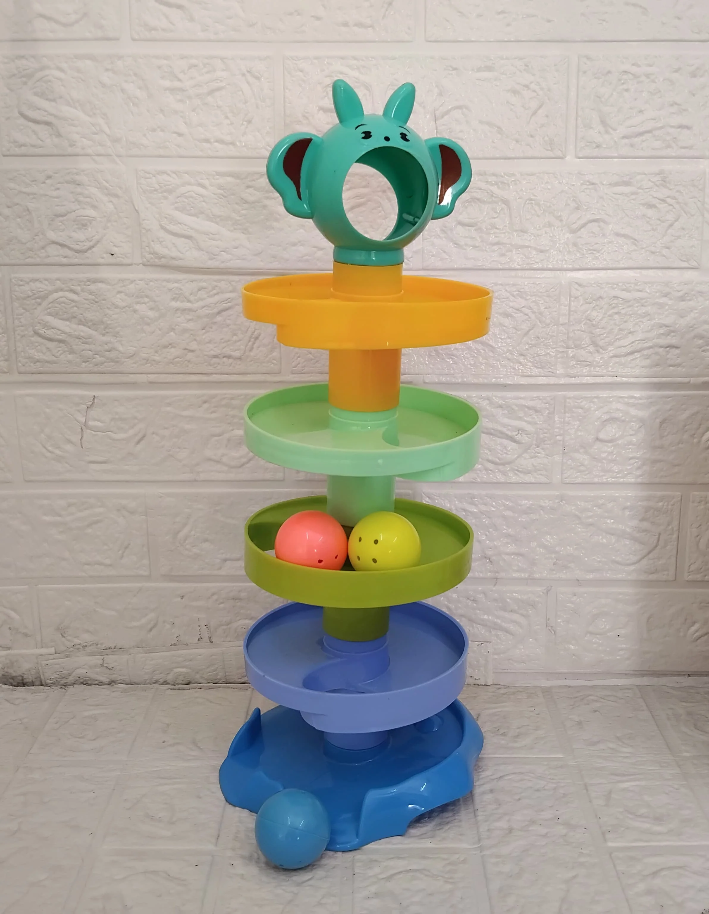 AM3184 Roll Ball 000247 Heavy Plastic 5 Layer Tower Run with 3 Rattle Balls - Image 5