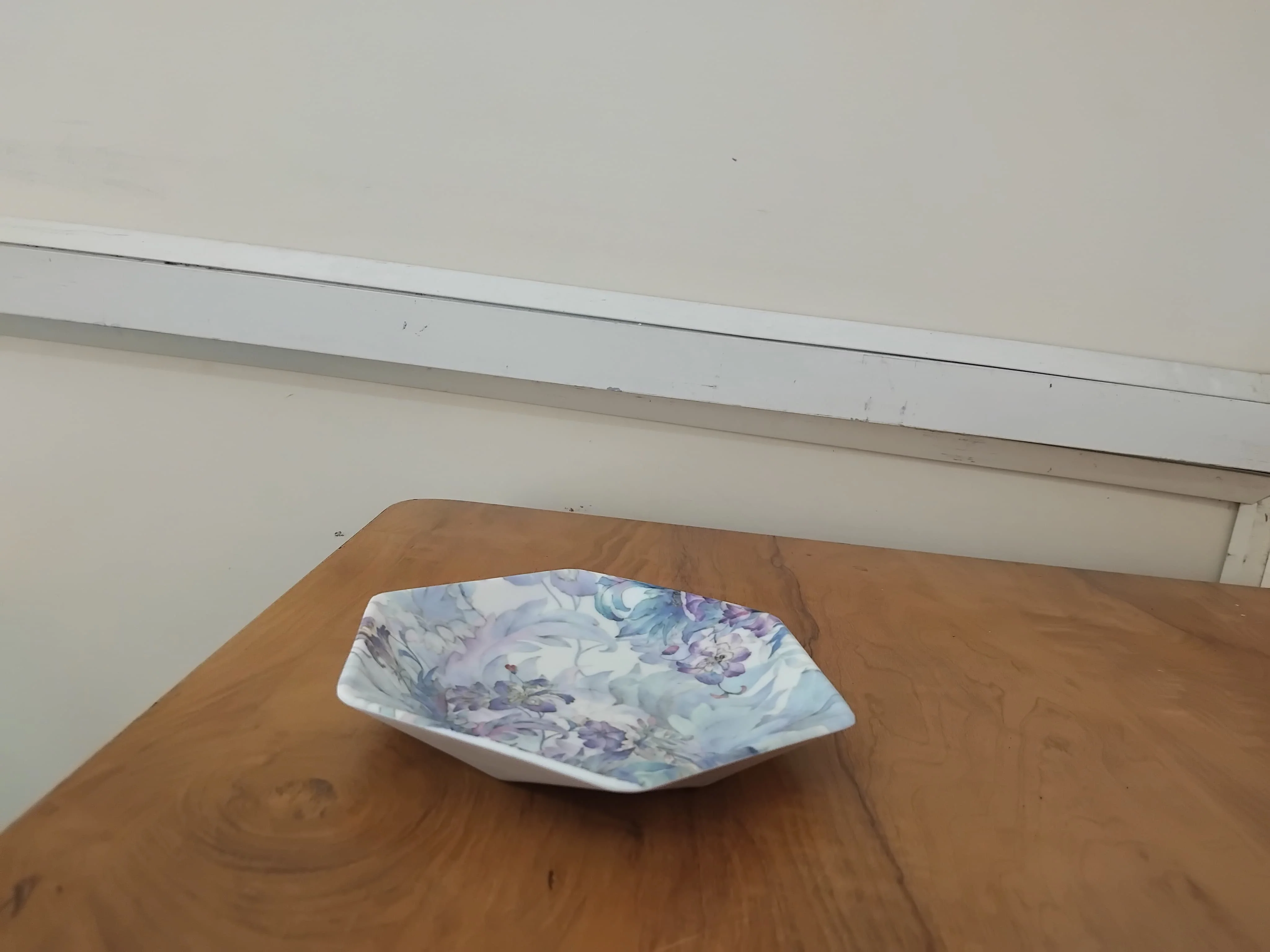 AM3226 Hexagon Shaped Plates - Image 4