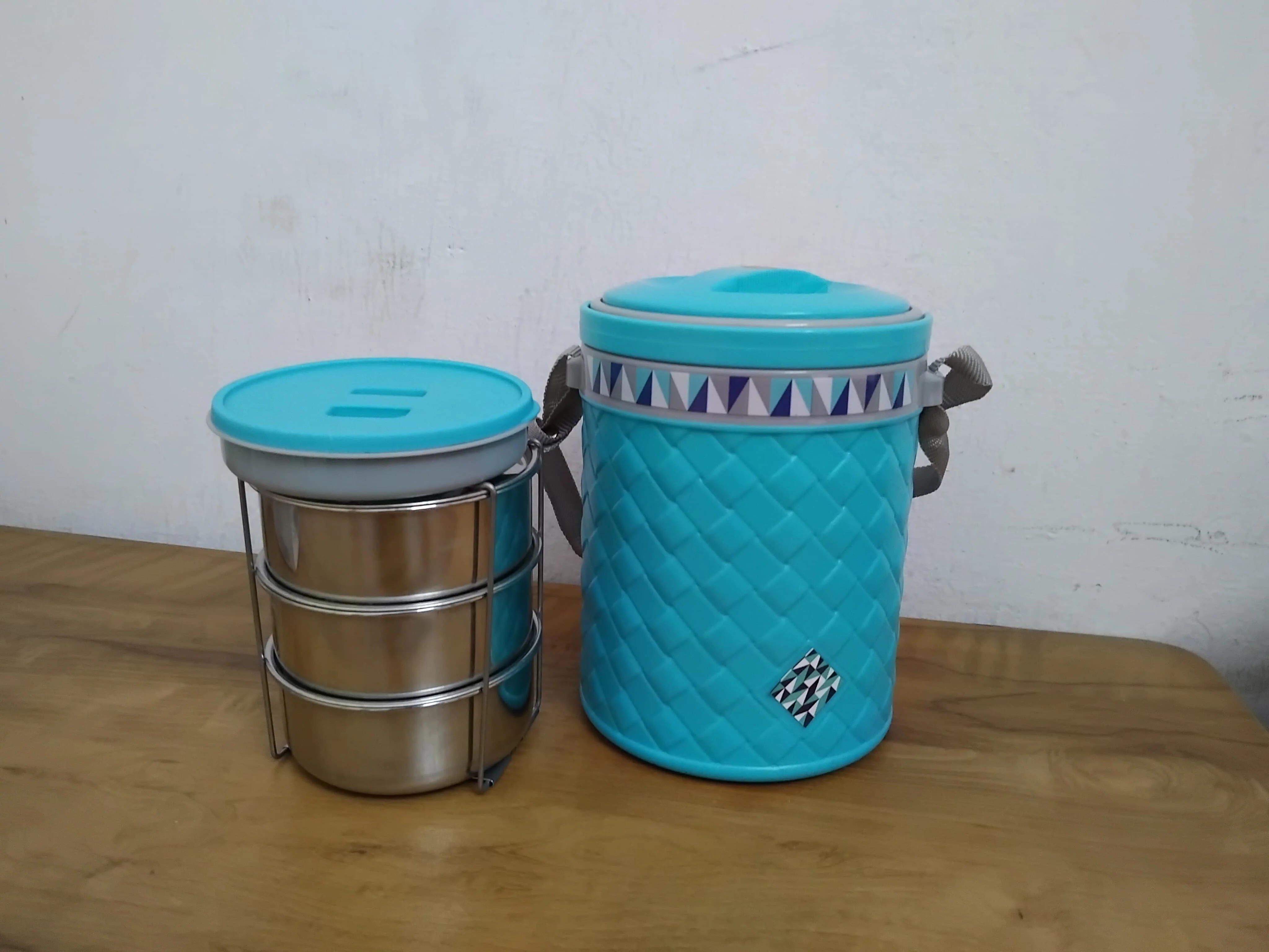 AM3322 Rishabh Happy Meal 3 Lunch Box 3 SS Container Lunch Box - Image 5