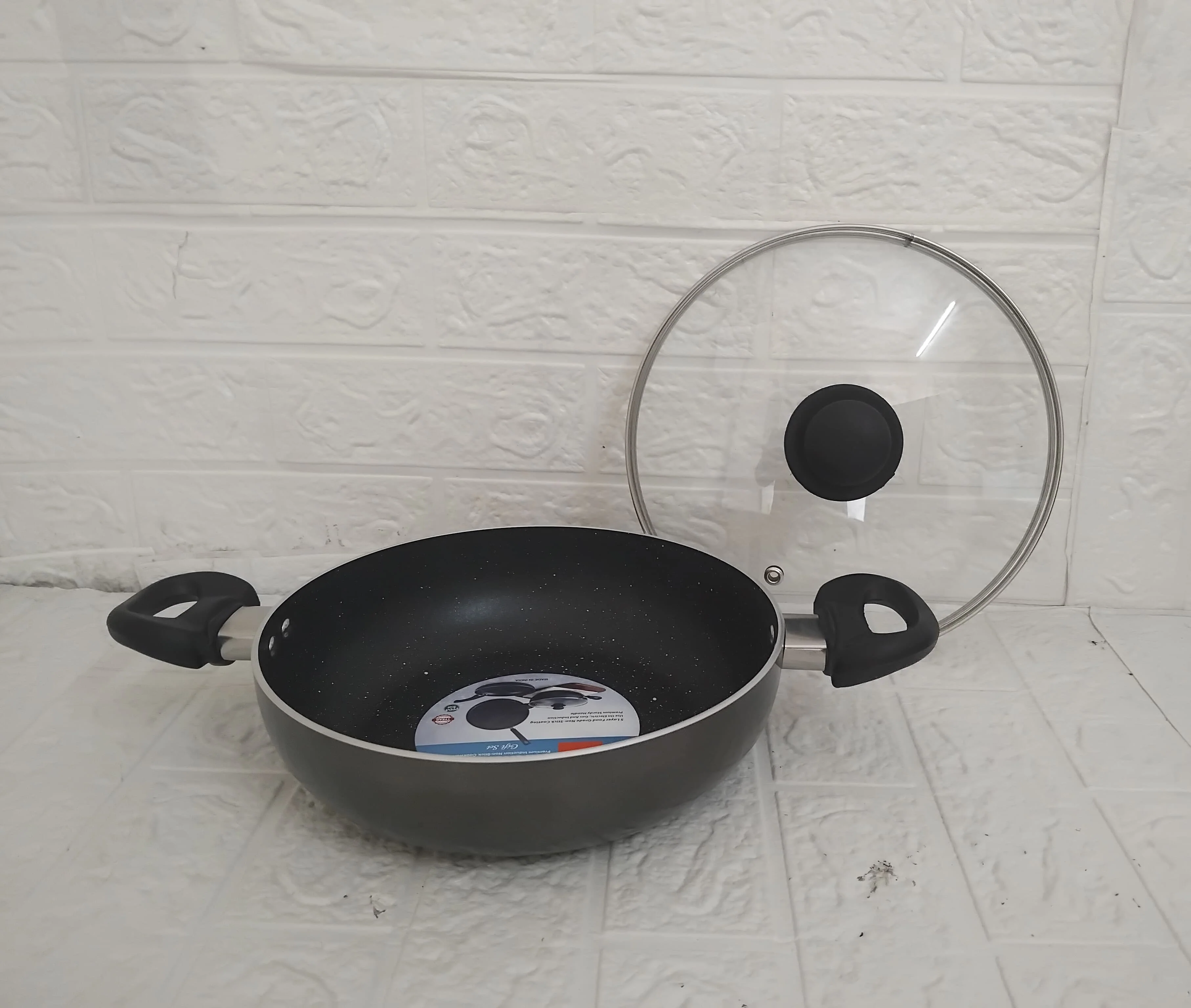 AM3408 Cello Kitchenova Kadai With Glass Lid 24cm 240mm Non-Stick 1 Pcs - Image 4