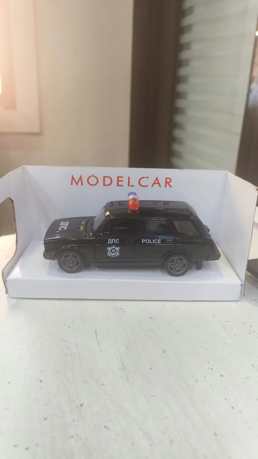 AM3708 Die Cast Metal Car D2879 Pull Back Car Exquisite Model - Image 4