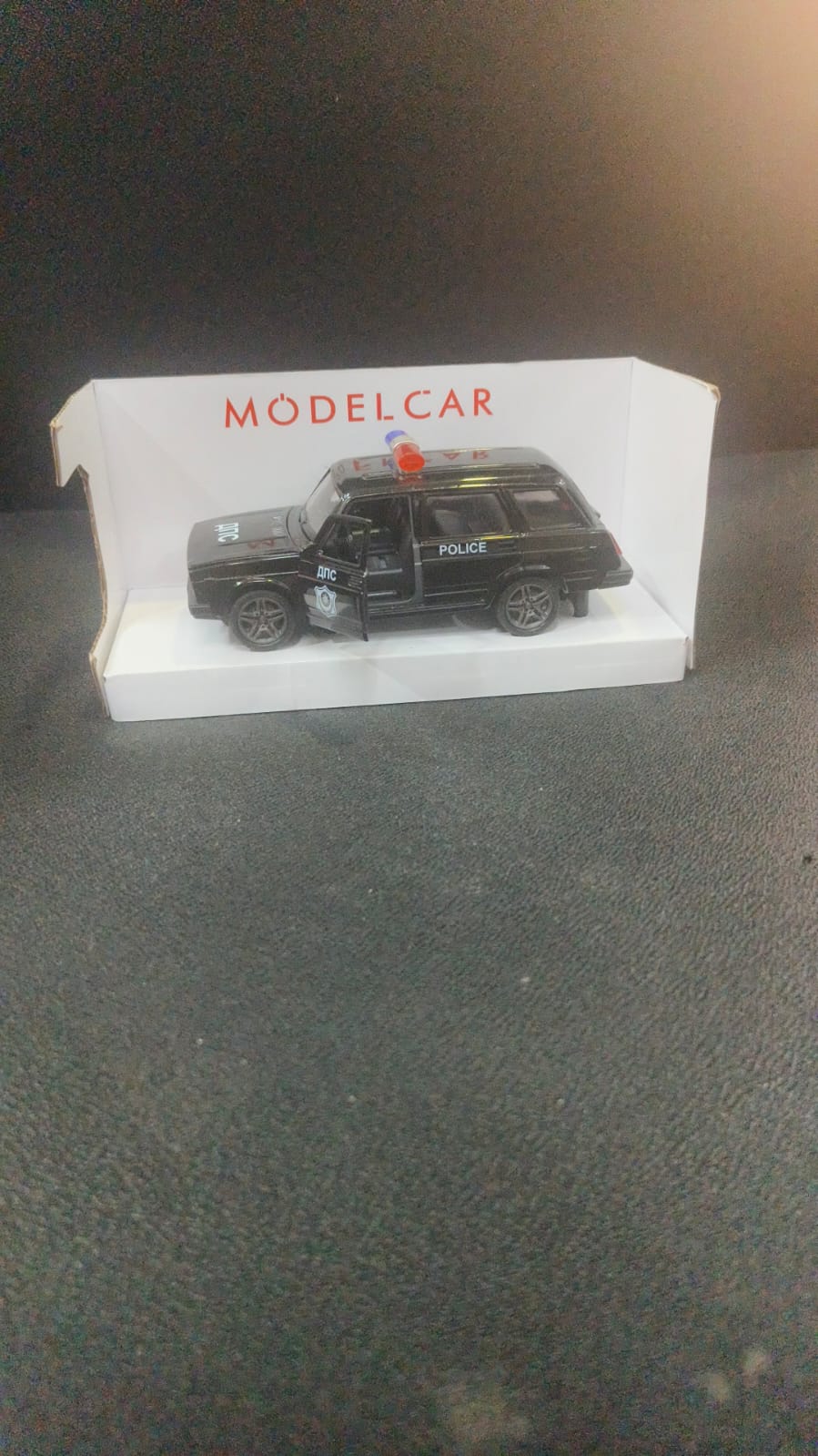 AM3708 Die Cast Metal Car D2879 Pull Back Car Exquisite Model - Image 6