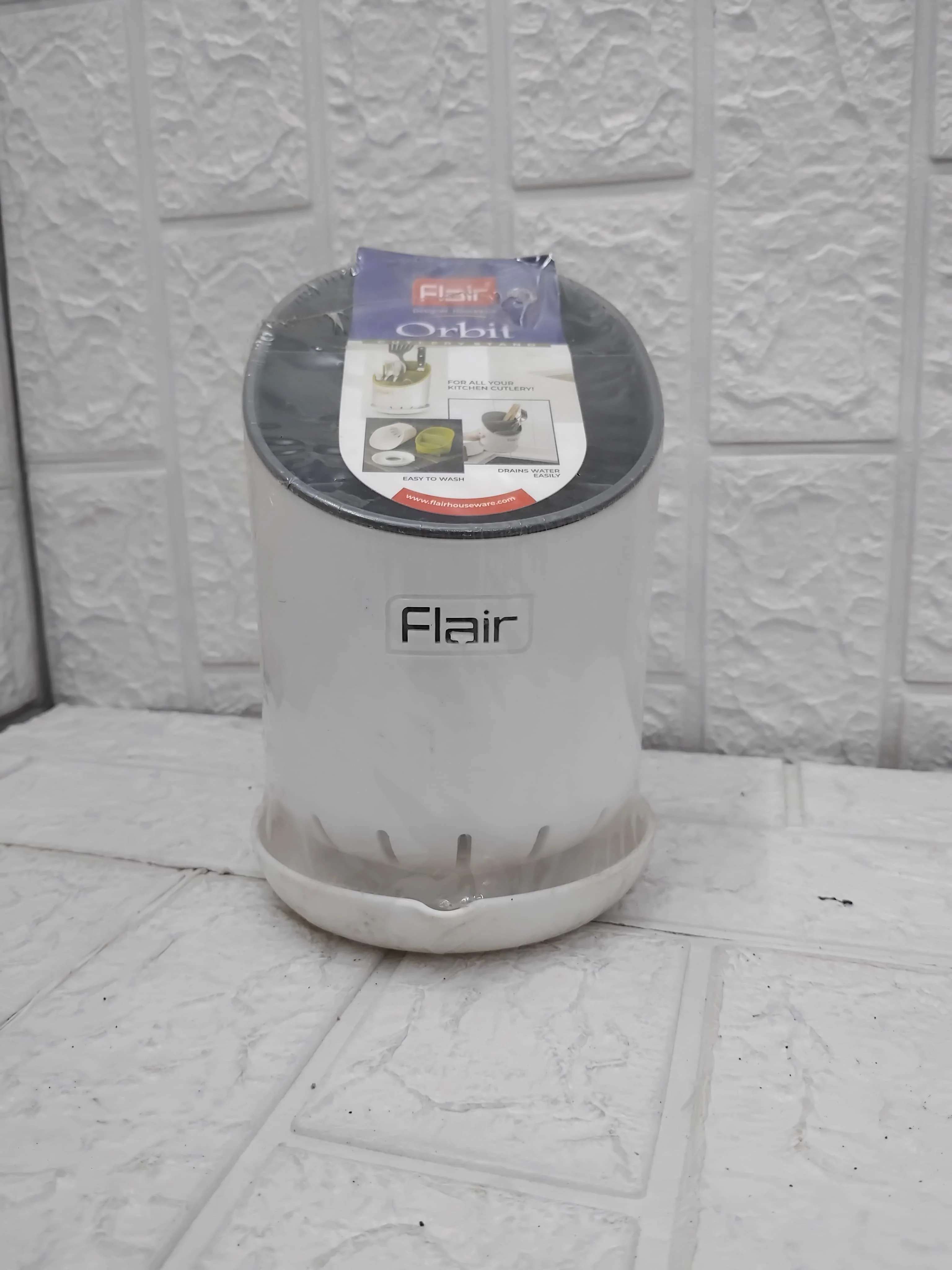 AM3652 Flair Plastics Orbit Cutlery Stand 1 Pcs Multicolour - Image 8