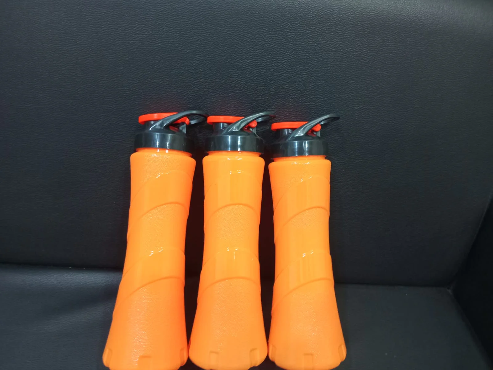AM3805 Plastic Cool water Bottle 3pcs 900ml - Image 3