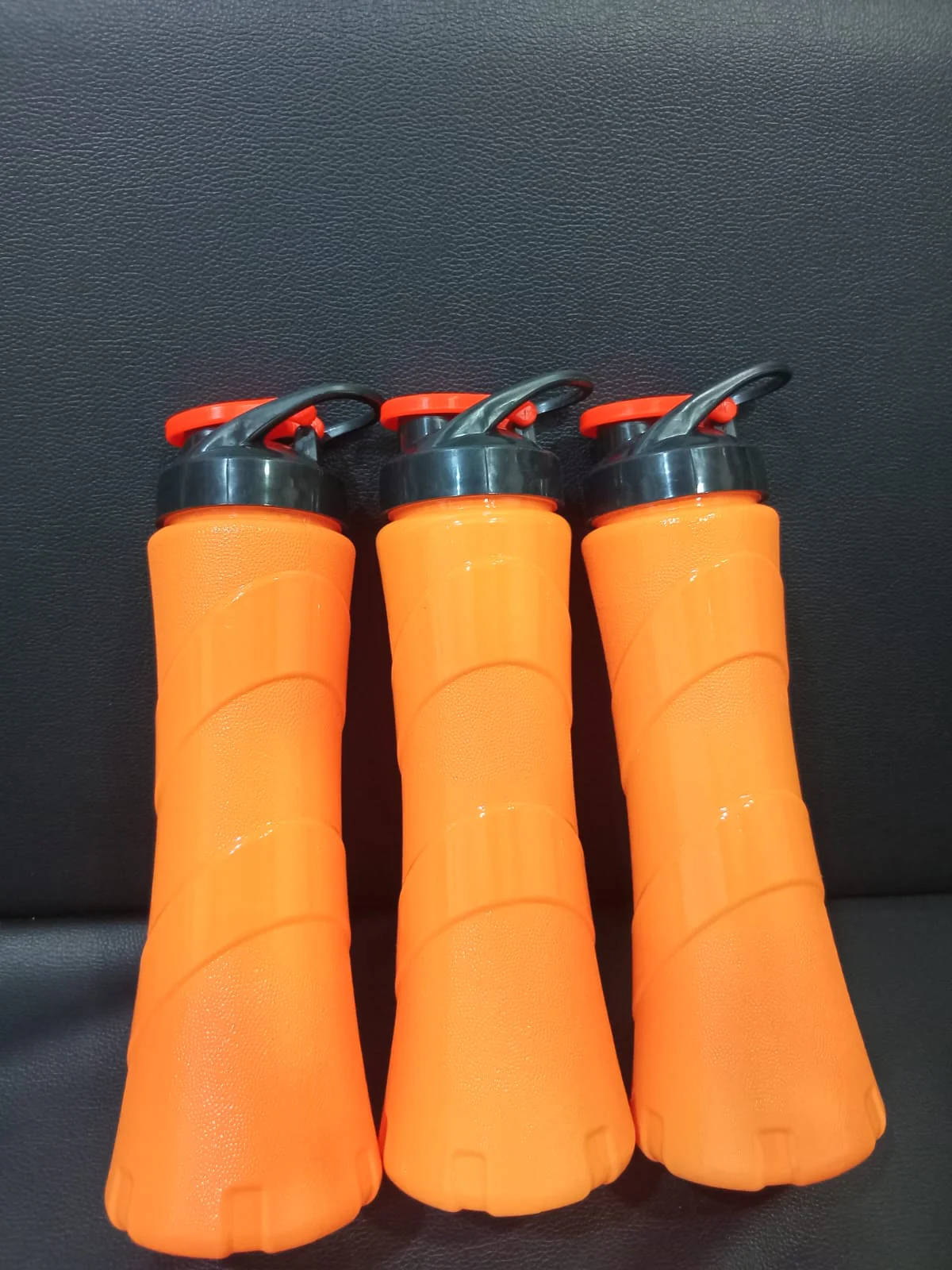 AM3805 Plastic Cool water Bottle 3pcs 900ml - Image 4