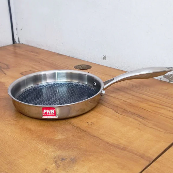 AM3921 PNB Kitchenmate Triply Straight Frypan 20CM - Image 6