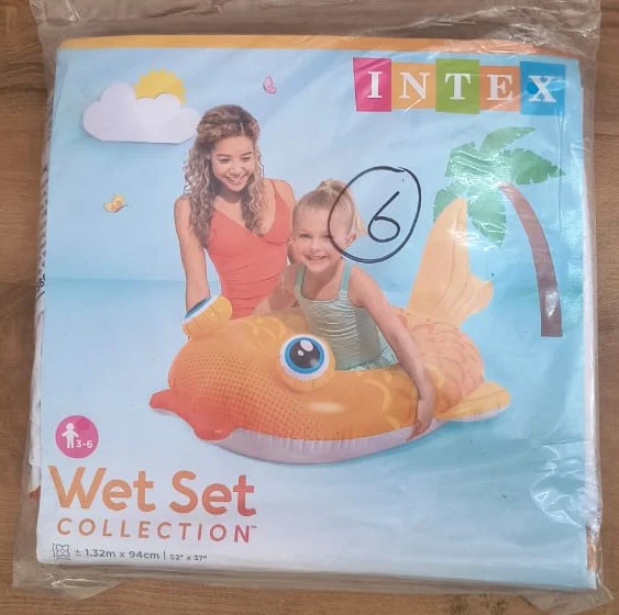 AM3977 Swimming Pool Floater (Gold Fish) - Image 7