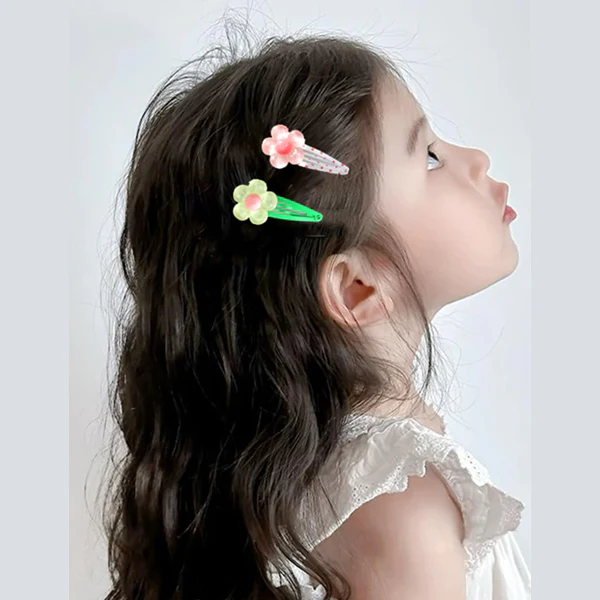 AM5003 Snap Flower Hair Clips for women and Girls (Random Colour) - Image 2
